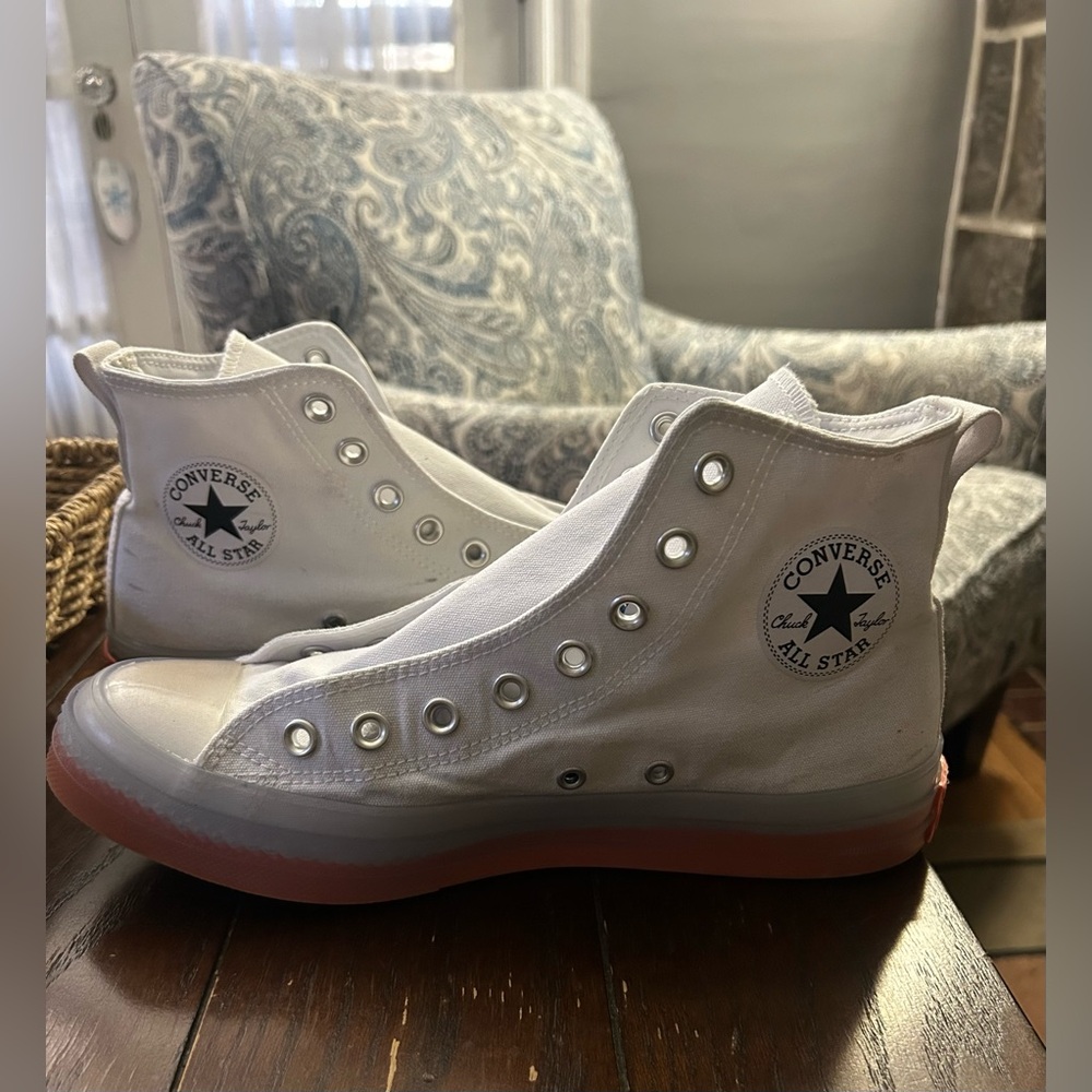 CTAS Converse All Star White Canvas High Tops Orange soles. W 10.5, M 8.5 - Picture 6 of 7